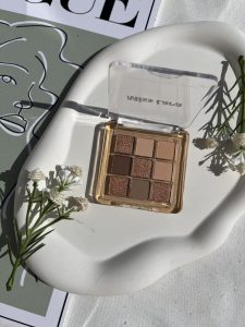 سایه ۹ رنگ میسلارا